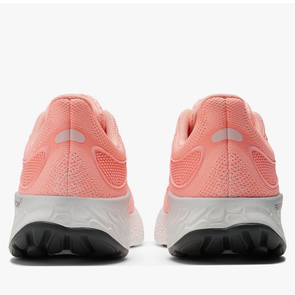 New Balance Fresh Foam X 1080 v12 running shoes - Picture 6 of 16